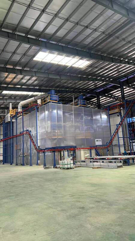 Rock Wool Insulation Avoiding  Dissipating Heating for Customers  Vertical Powder Coating Line for Aluminum Profiles