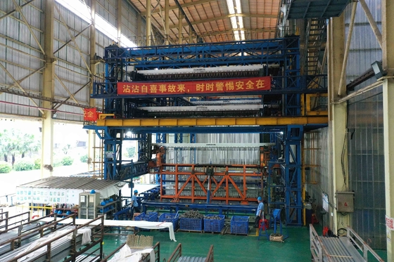 Linea di produzione di anodizzazione verticale completamente automatizzata e elettroforesi avanzata